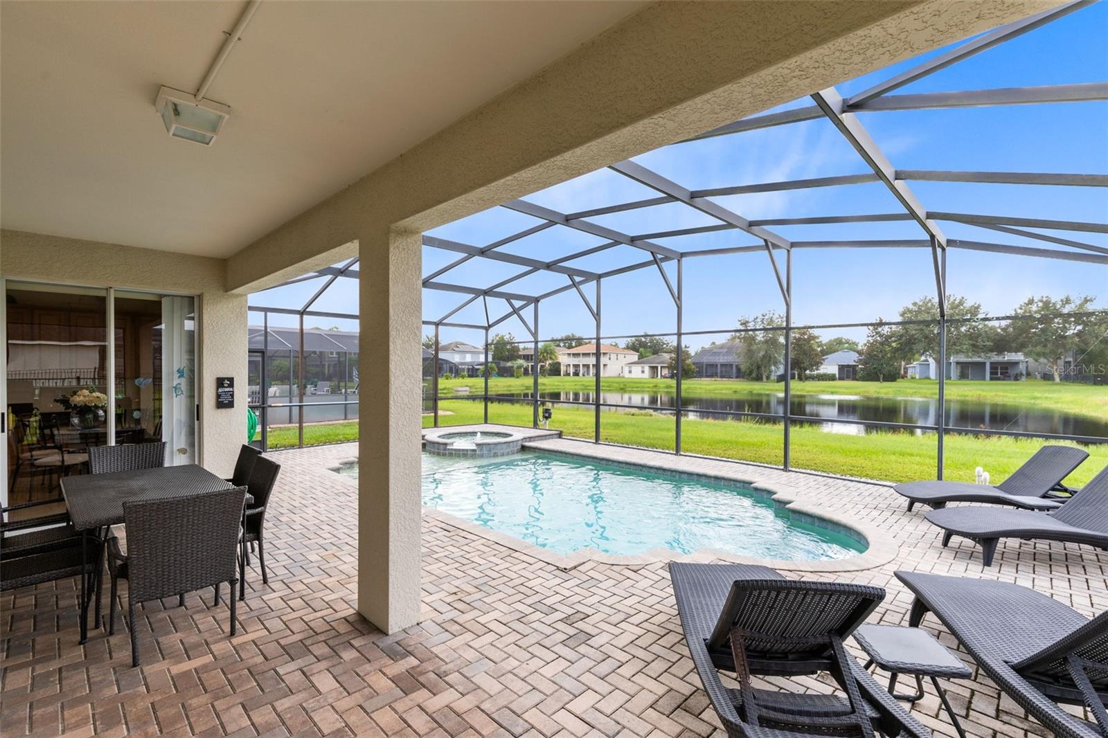 DRAYTON-PRESTON WOODS AT PROVIDENCE - Residential