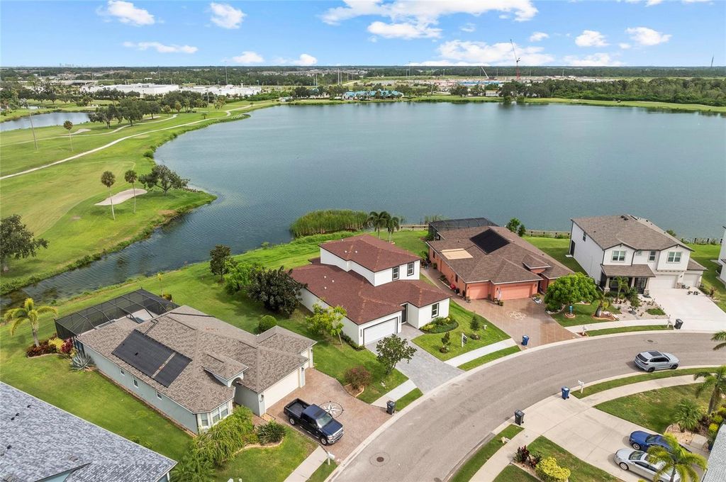 Photo of 9225 Raes Creek Place, Palmetto, FL 34221 (MLS # A4695660)