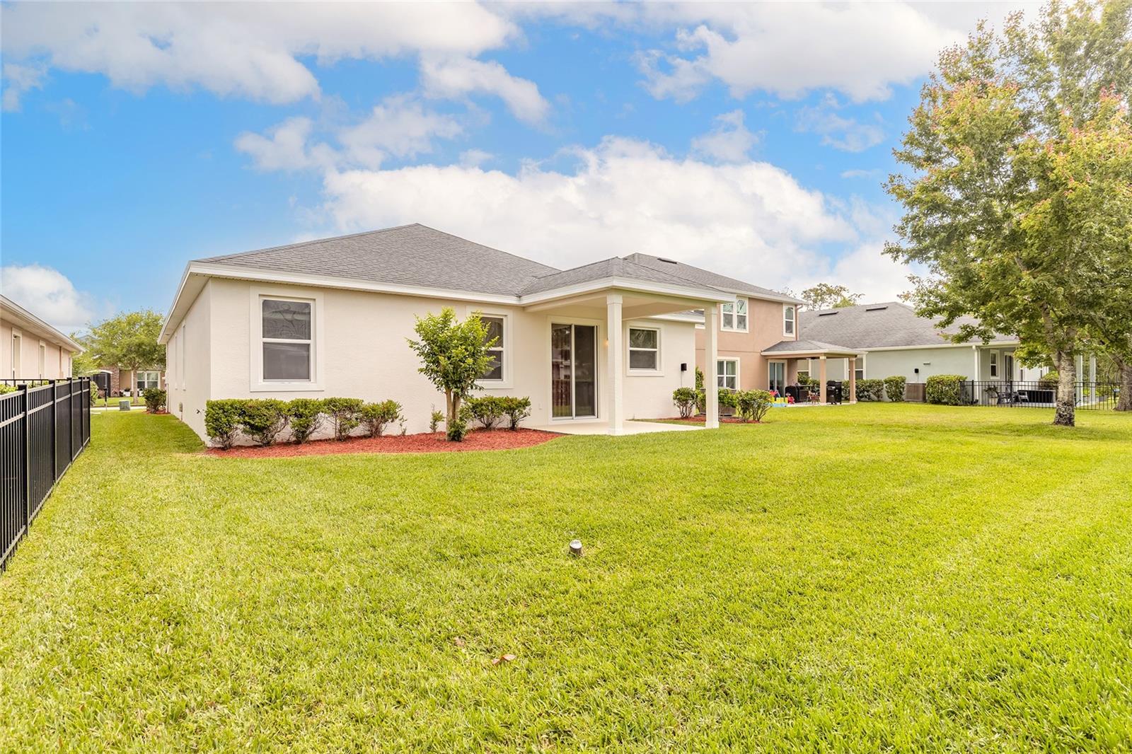 GRANDE CHAMPION - Residential