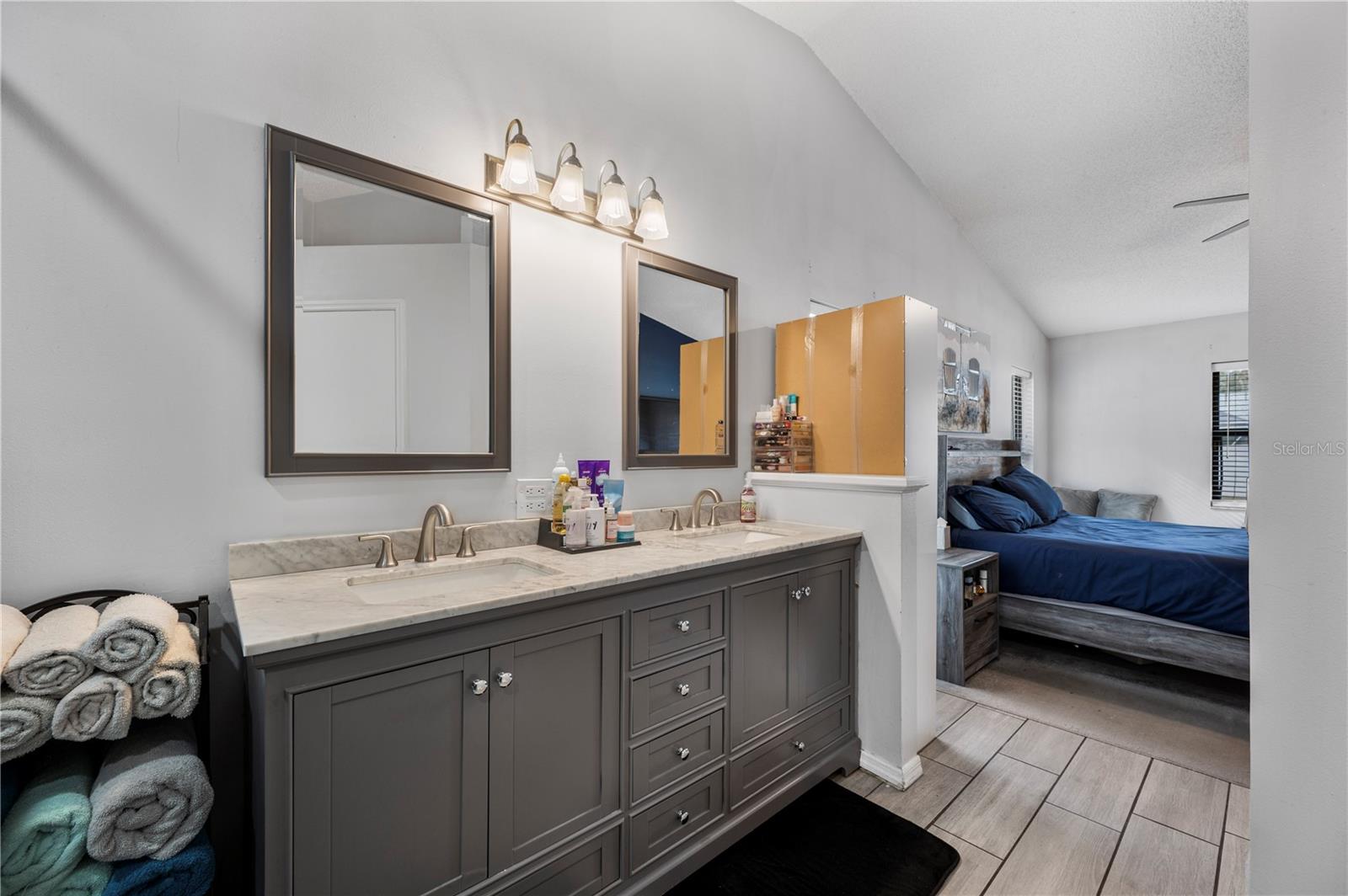 SCENIC HILLS - Residential