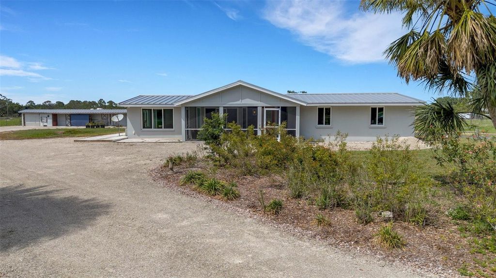 Photo of 7160 Myakka Valley Trail, Sarasota, FL 34241 (MLS # A4653633)