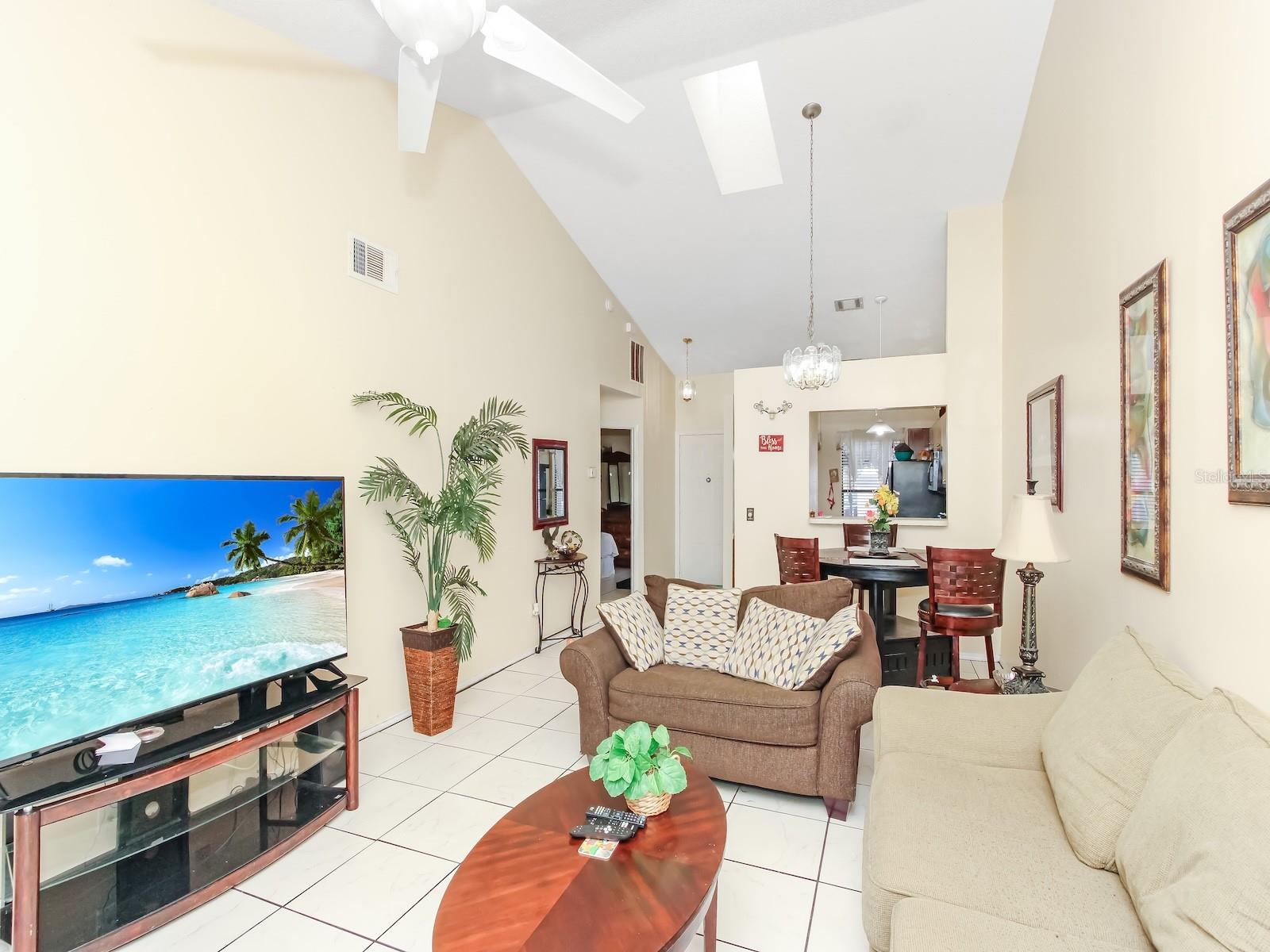 BVL LAKEPOINTE TWNHMS - Residential