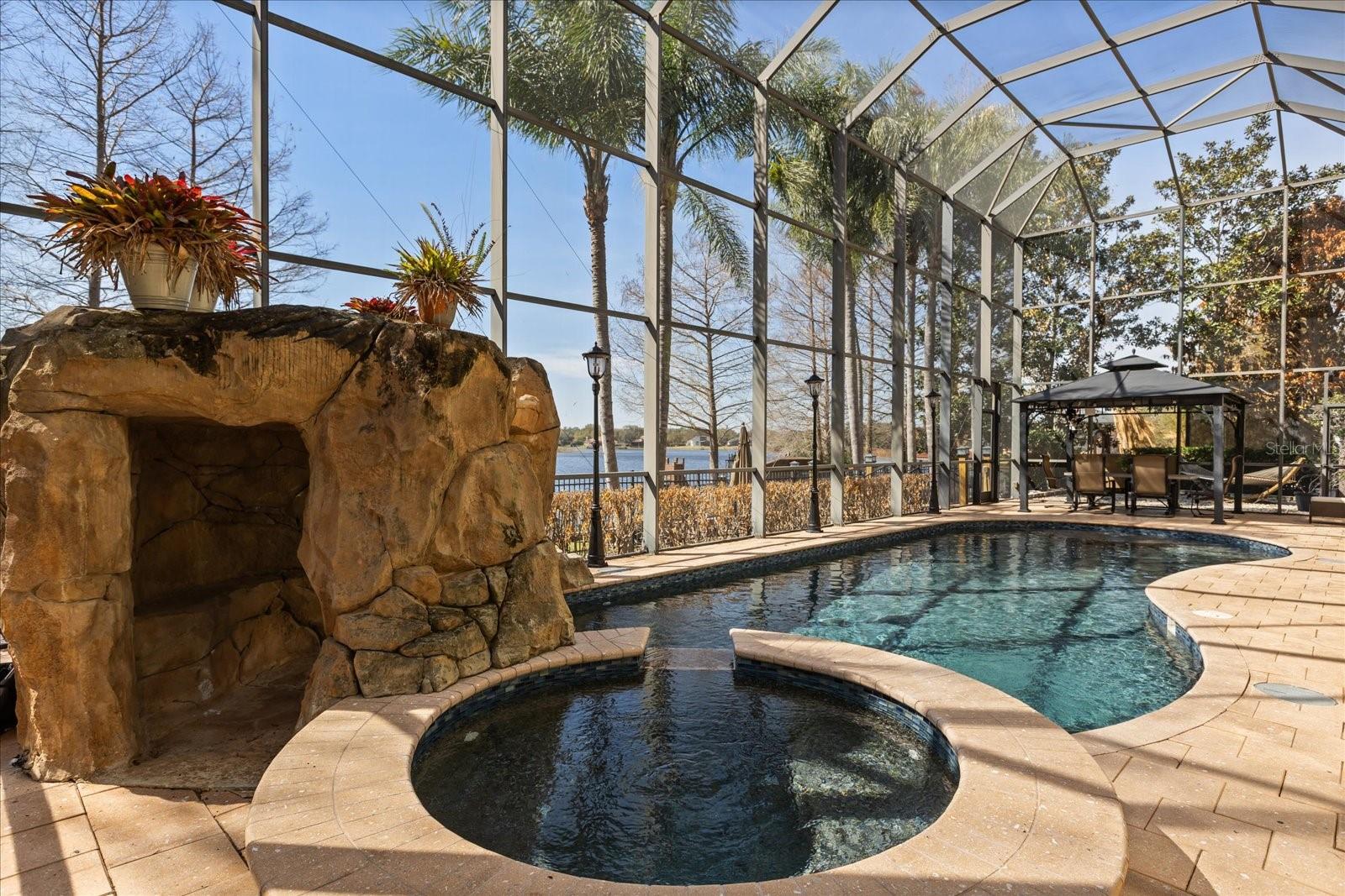 BRONSONS LNDGS F & M - Residential