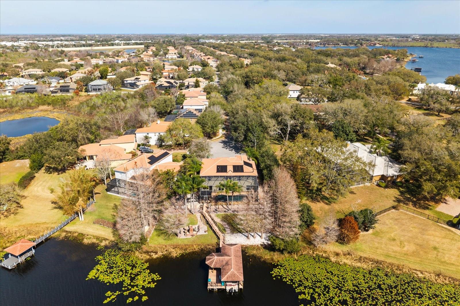 BRONSONS LNDGS F & M - Residential