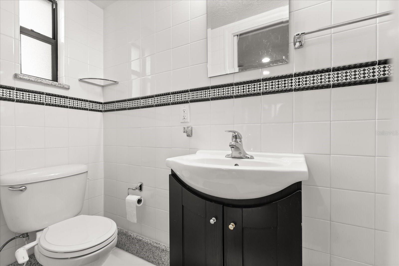 BRONSONS LNDGS F & M - Residential