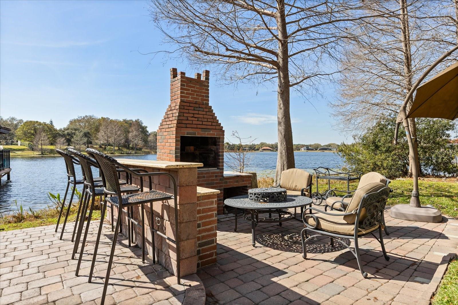 BRONSONS LNDGS F & M - Residential