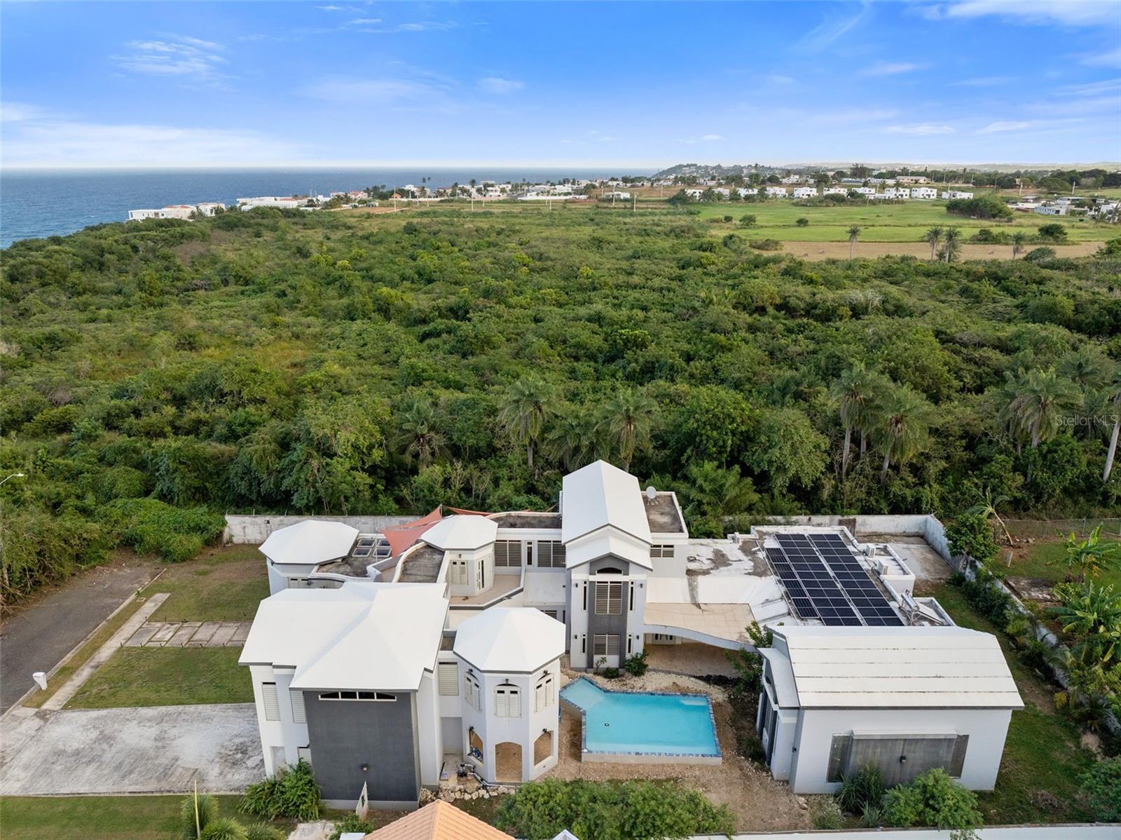 BO. BEJUCOS - Residential