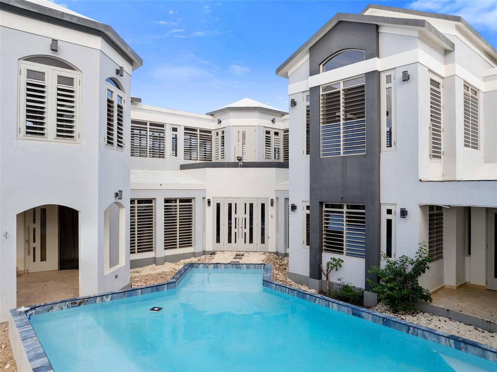 BO. BEJUCOS - Residential