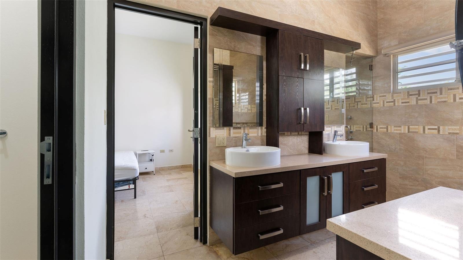 BO. BEJUCOS - Residential