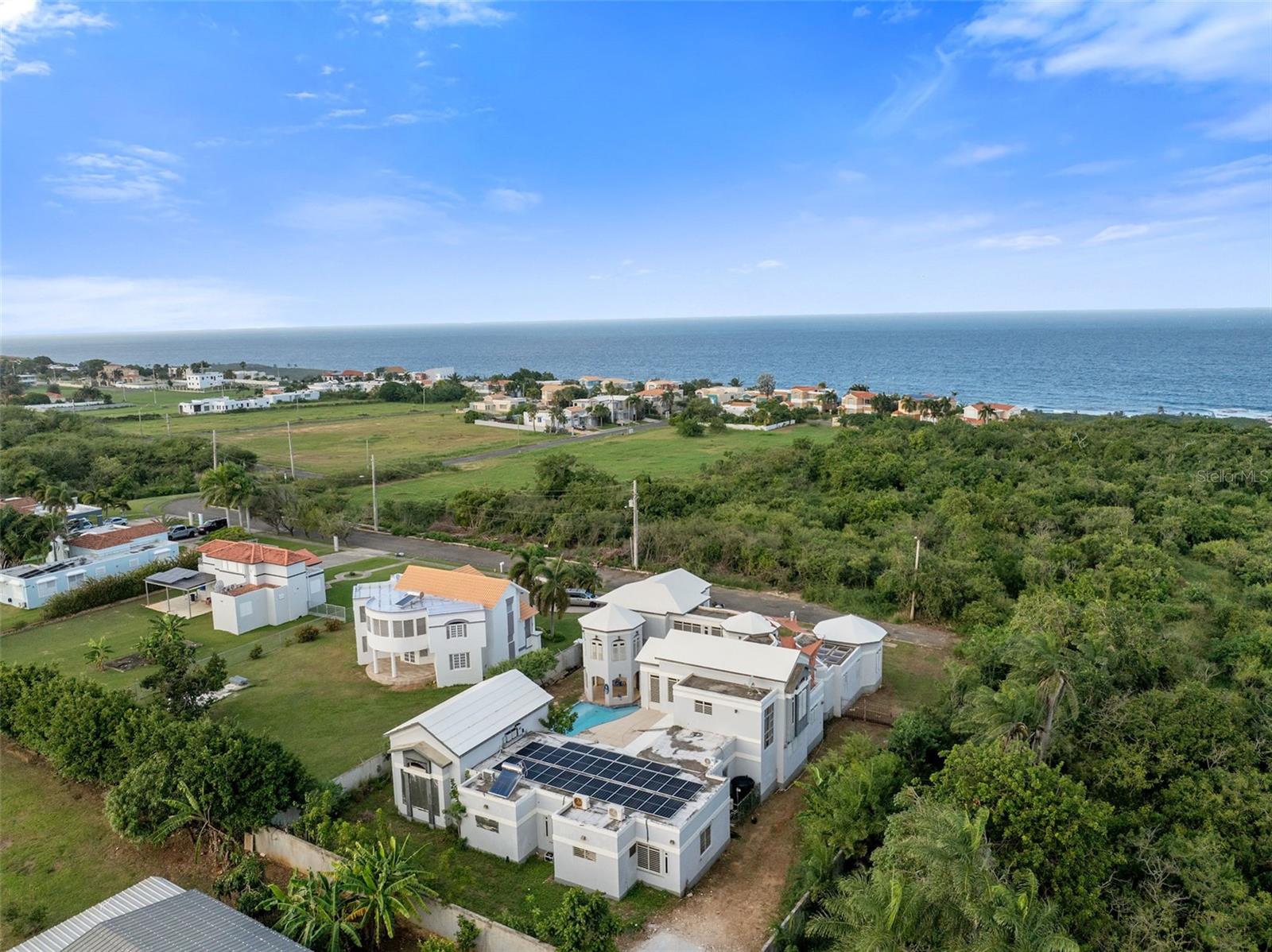 BO. BEJUCOS - Residential