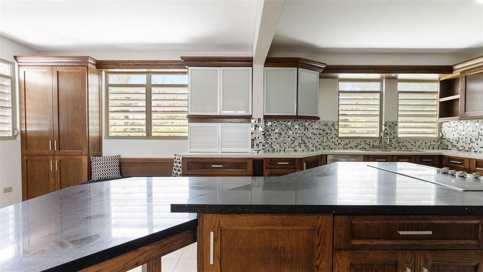 BO. BEJUCOS - Residential