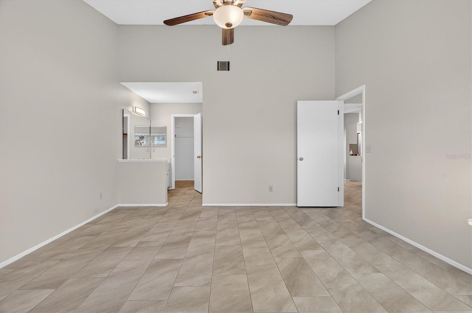 WESTLAKE MANOR UNIT 1 - Residential