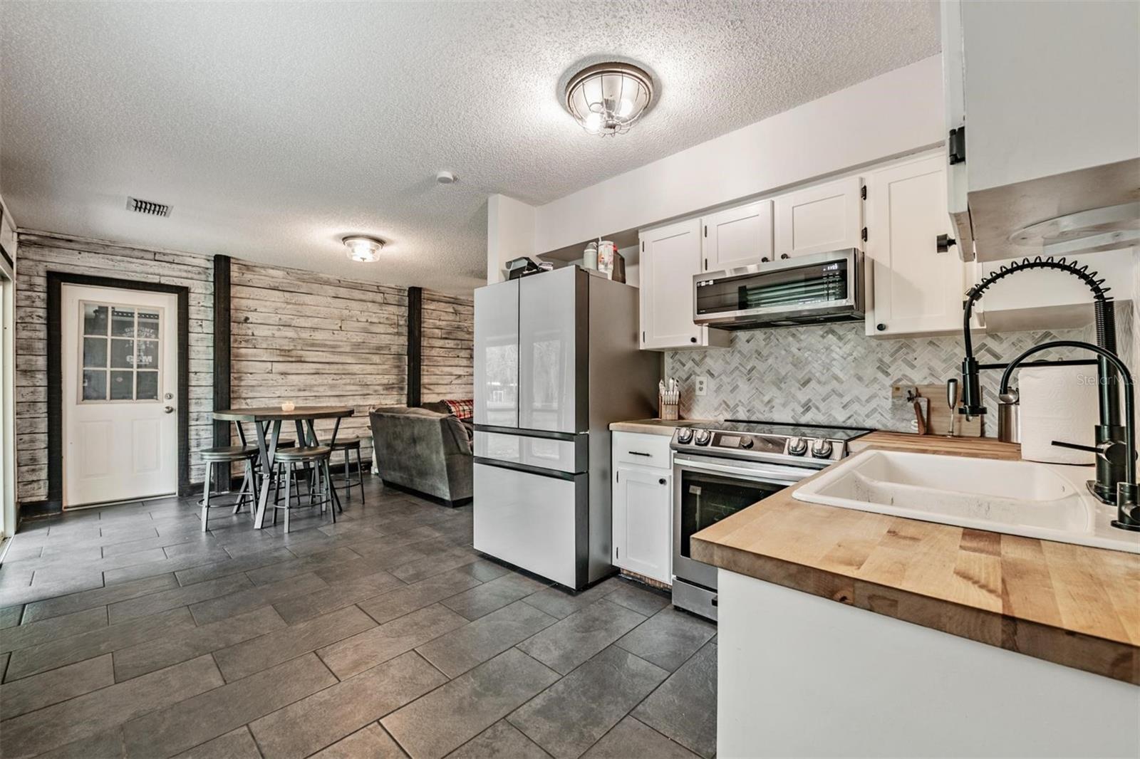 UNPLATTED - Residential