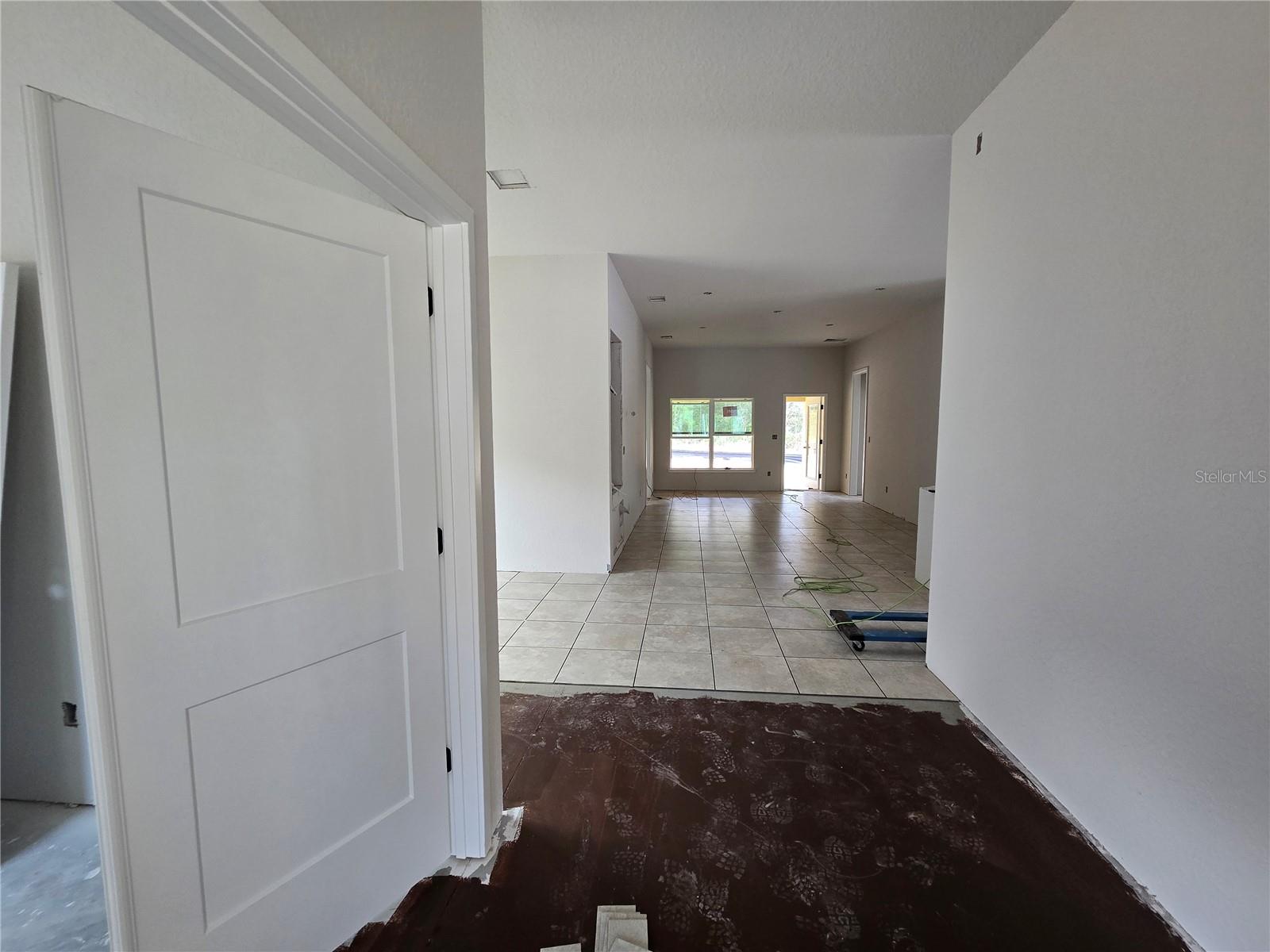 2609 CLEARWOOD STREET