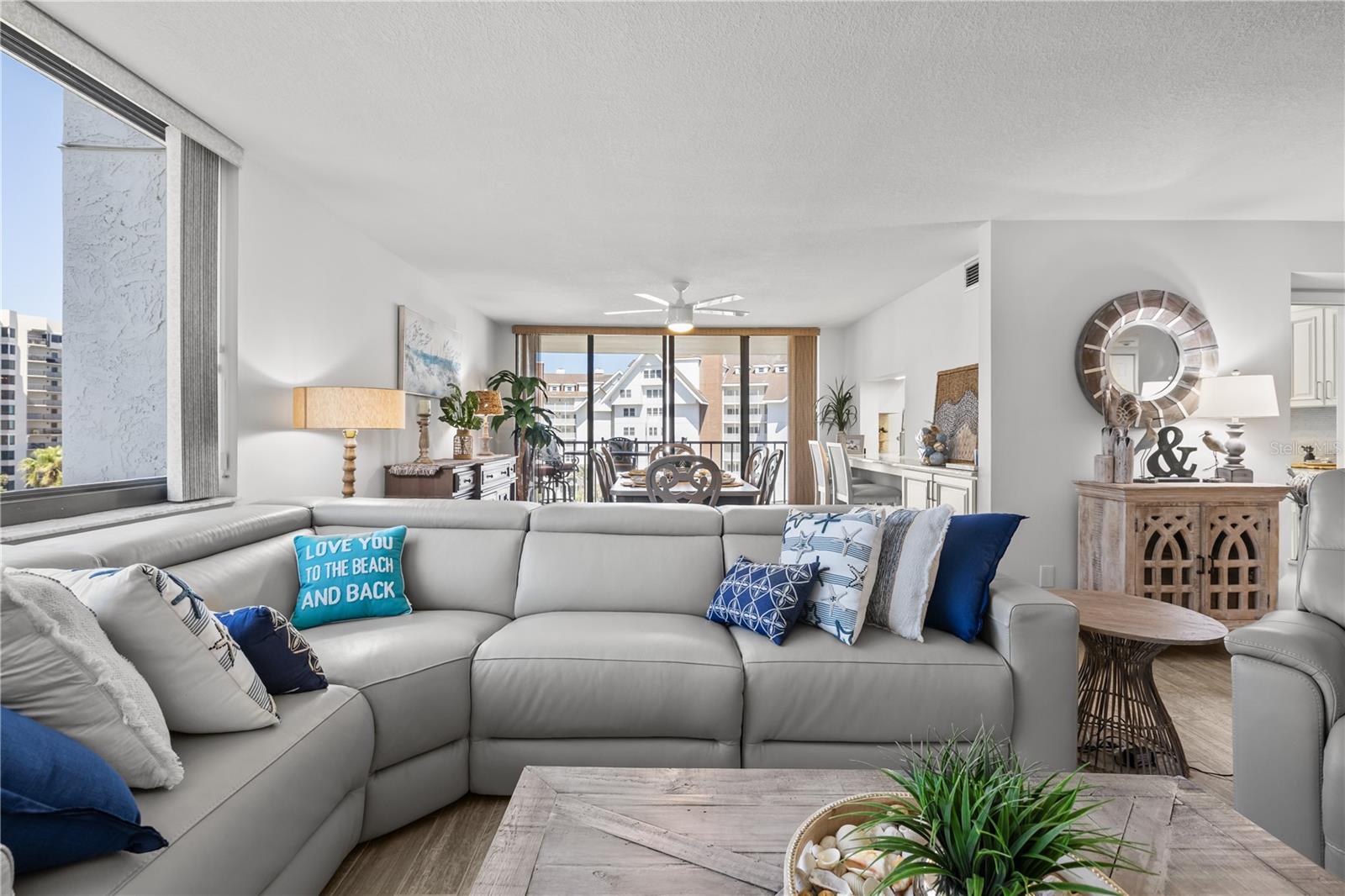 HARBOUR THE CONDO - Residential