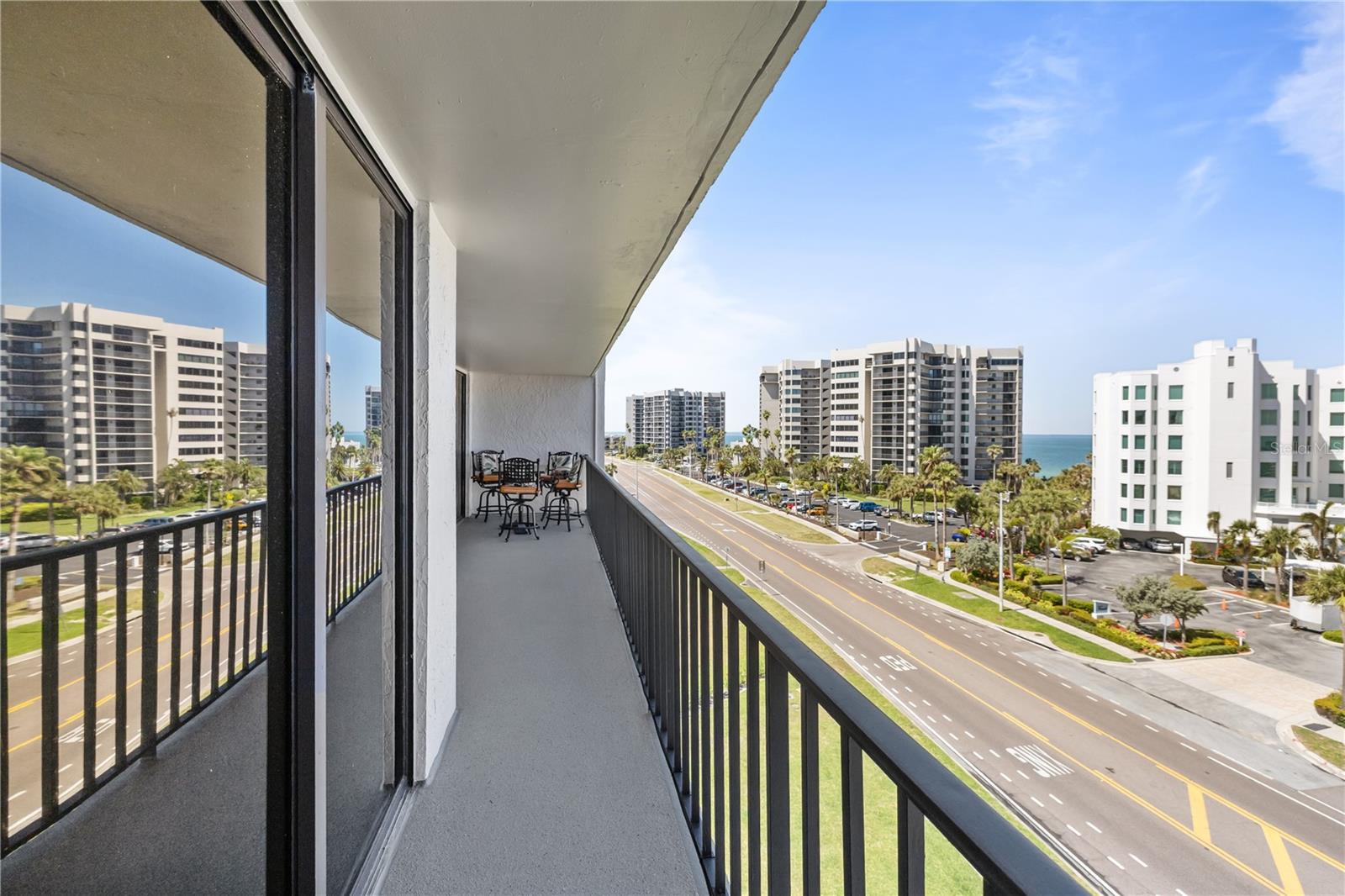 HARBOUR THE CONDO - Residential