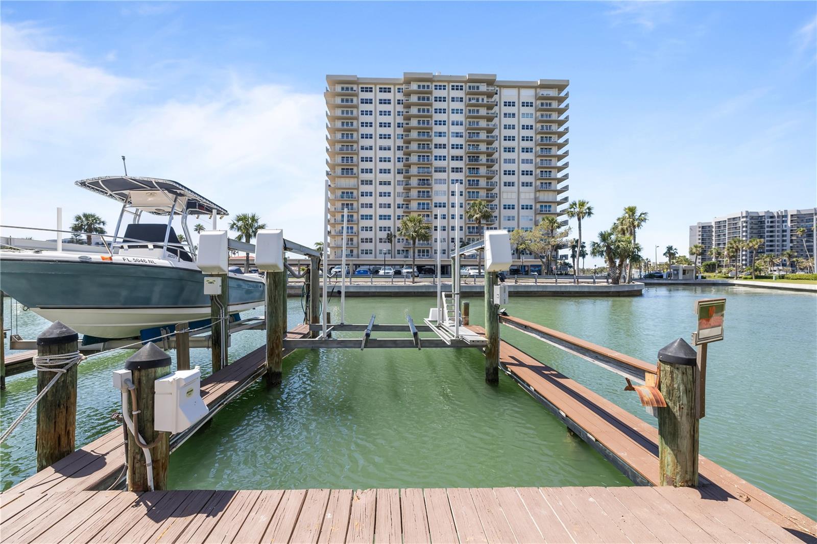 HARBOUR THE CONDO - Residential