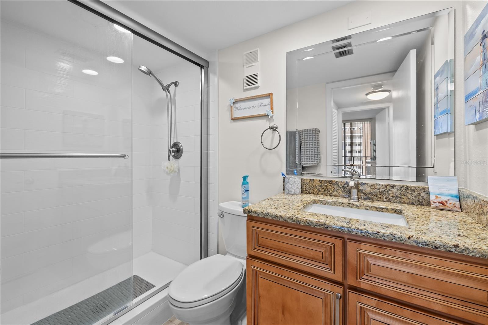 HARBOUR THE CONDO - Residential