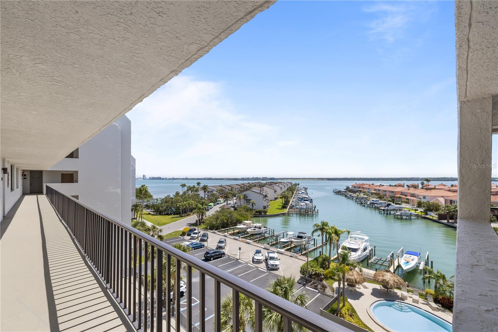 HARBOUR THE CONDO - Residential