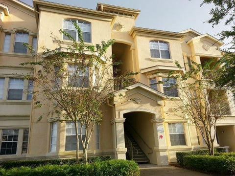 Photo of 120 Terrace Ridge Circle #120, Davenport, FL 33896 (MLS # O6445180)