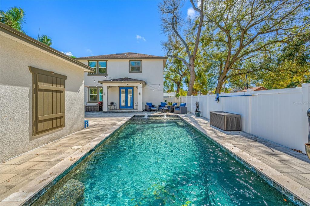 Photo of 827 12th Avenue S, St Petersburg, FL 33701 (MLS # TB8479311)