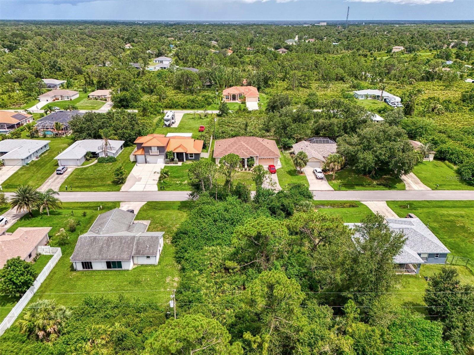 PORT CHARLOTTE SUB 14 - Land