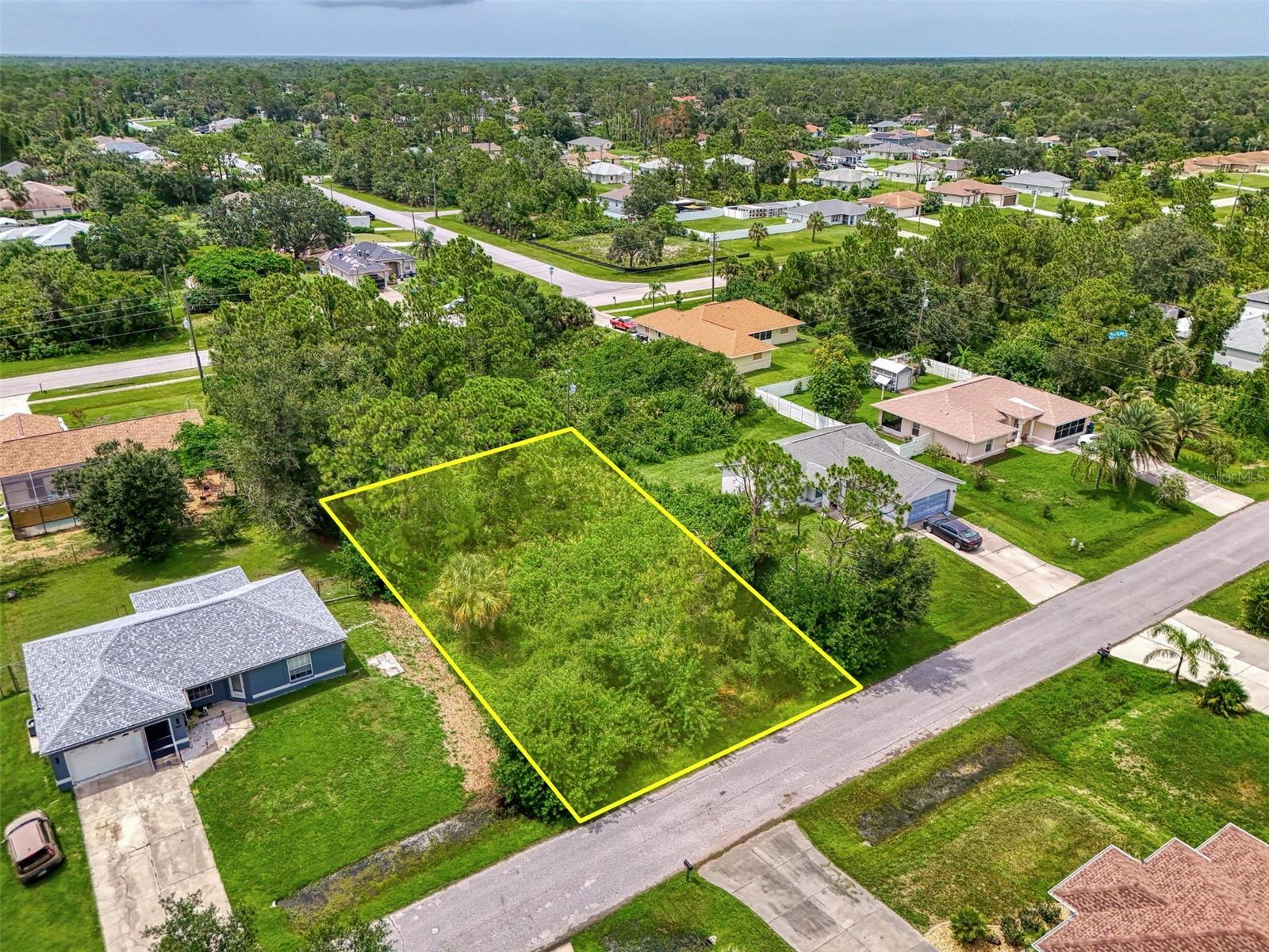 PORT CHARLOTTE SUB 14 - Land