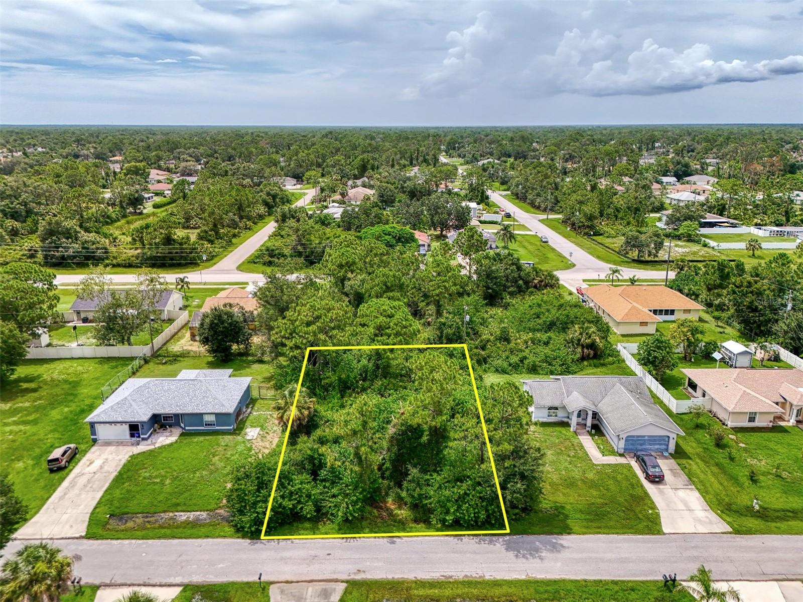 PORT CHARLOTTE SUB 14 - Land