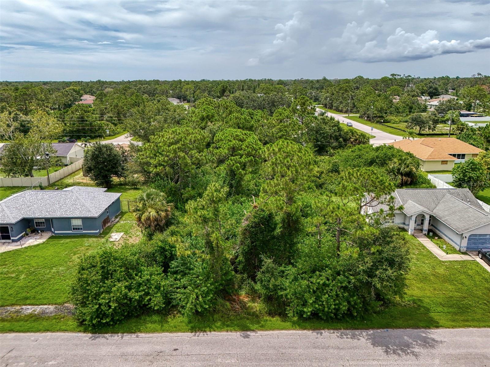 PORT CHARLOTTE SUB 14 - Land