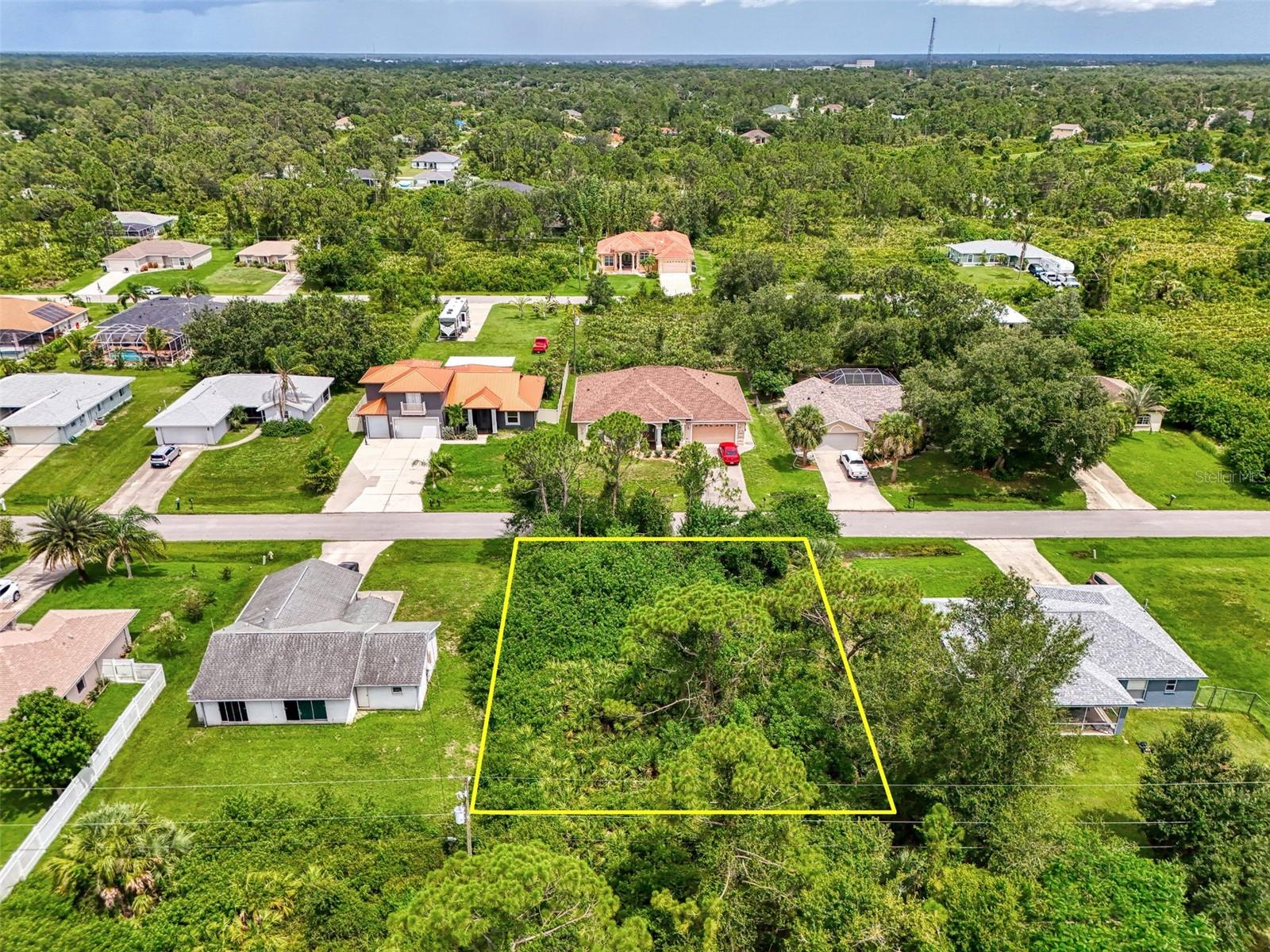 PORT CHARLOTTE SUB 14 - Land