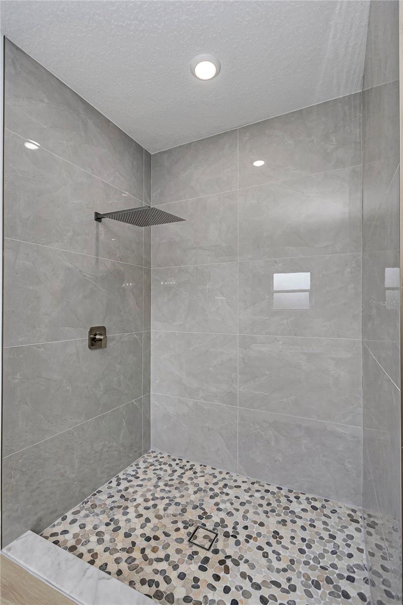 MARION OAKS UN 3 - Residential