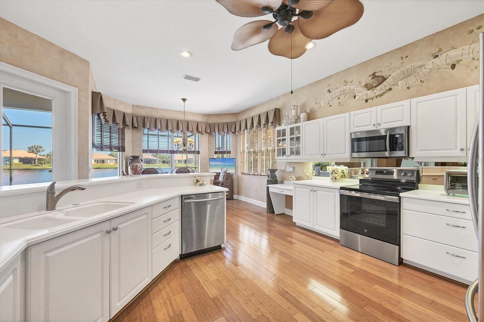 4326 CORSO VENETIA BOULEVARD