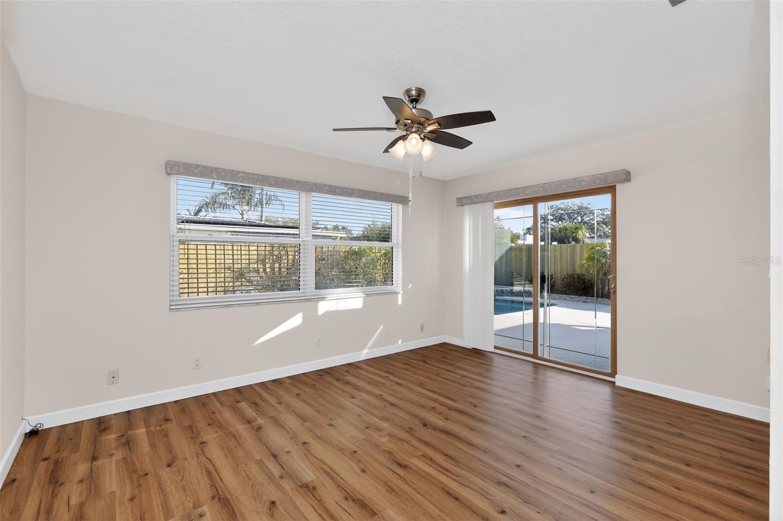 OAKHURST TERRACE - Residential