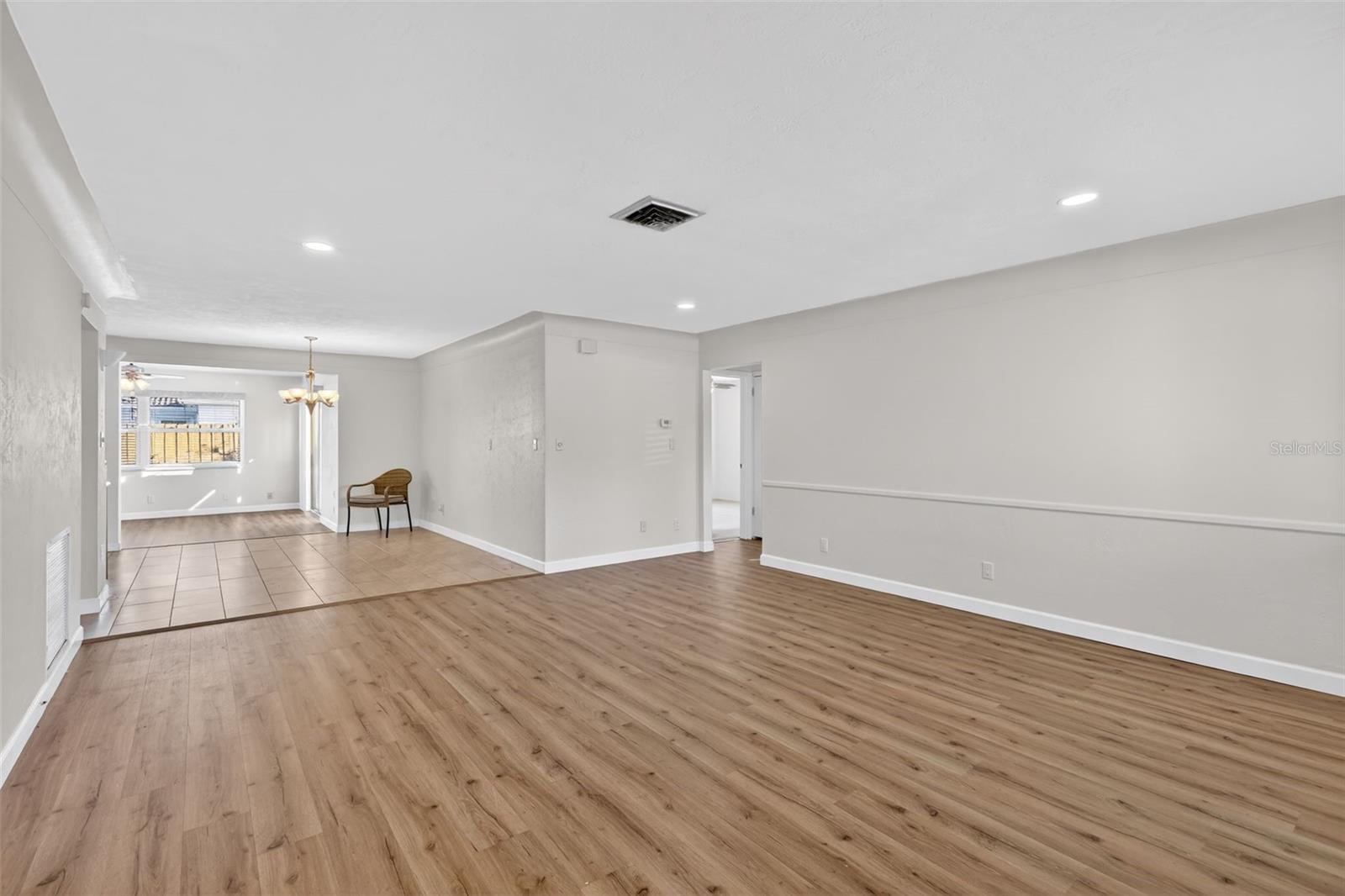 OAKHURST TERRACE - Residential