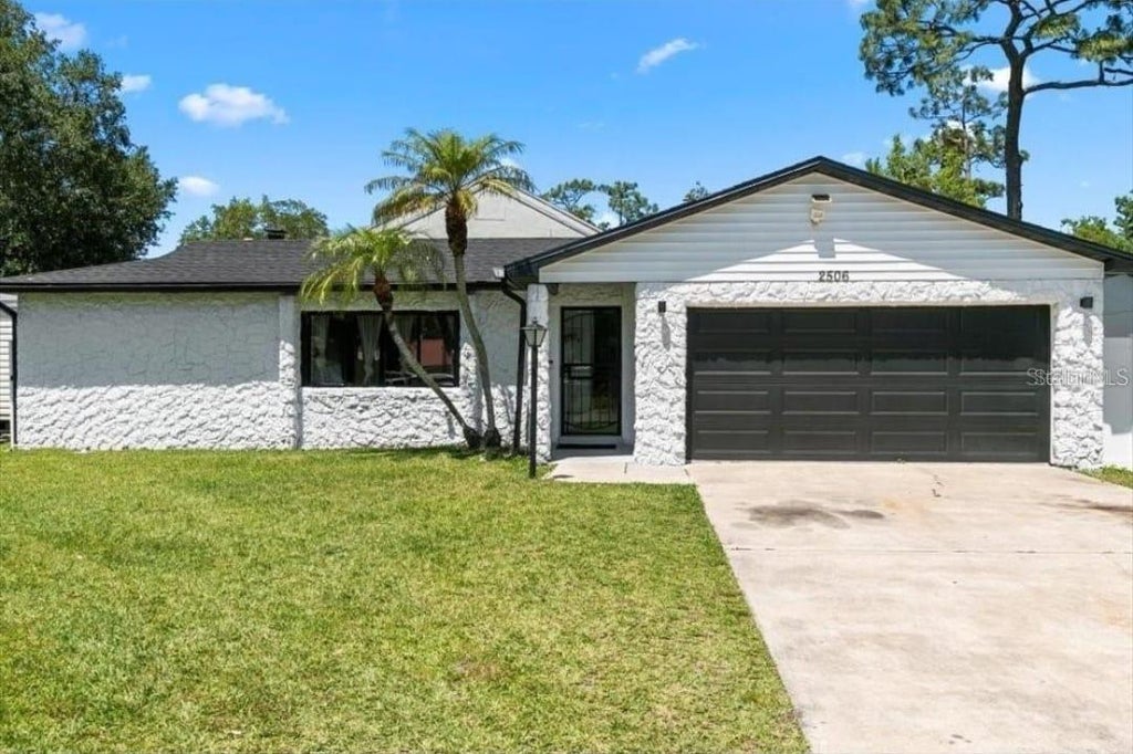 Photo of 2506 Bali Circle, Kissimmee, FL 34741 (MLS # S5156648)