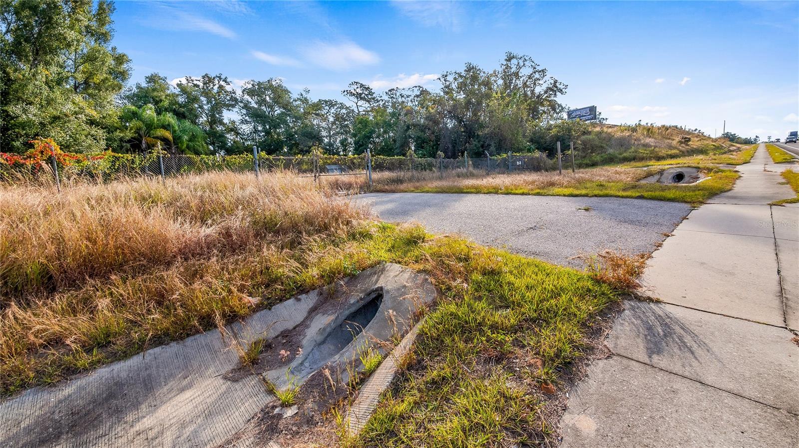 LAKE HIGHLANDS 19-22-26 - Land