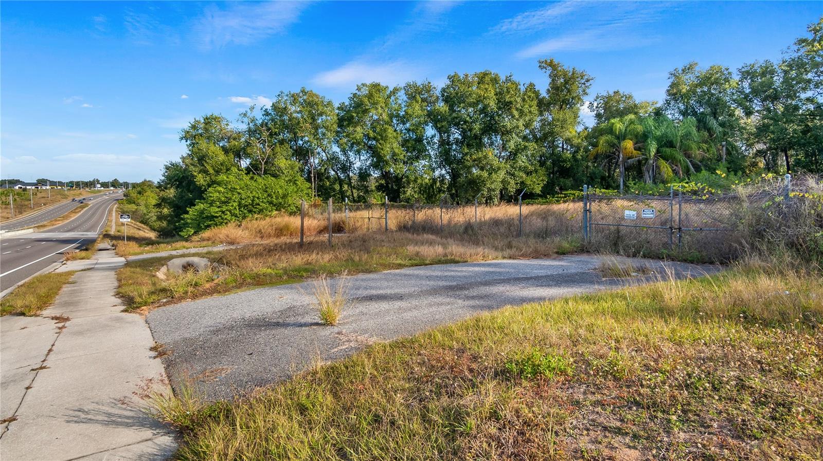 LAKE HIGHLANDS 19-22-26 - Land