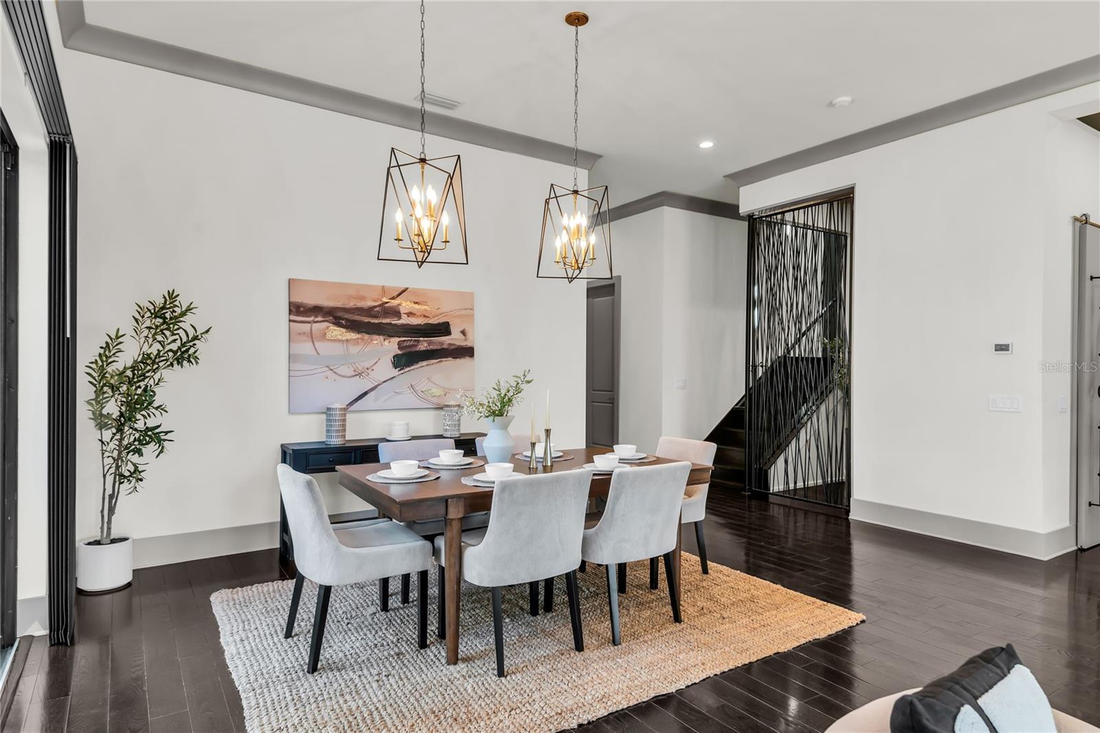 IVANHOE SHORES - Residential