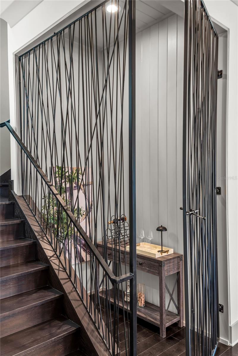 IVANHOE SHORES - Residential