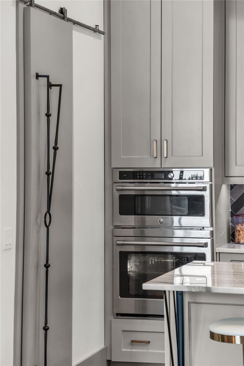 IVANHOE SHORES - Residential