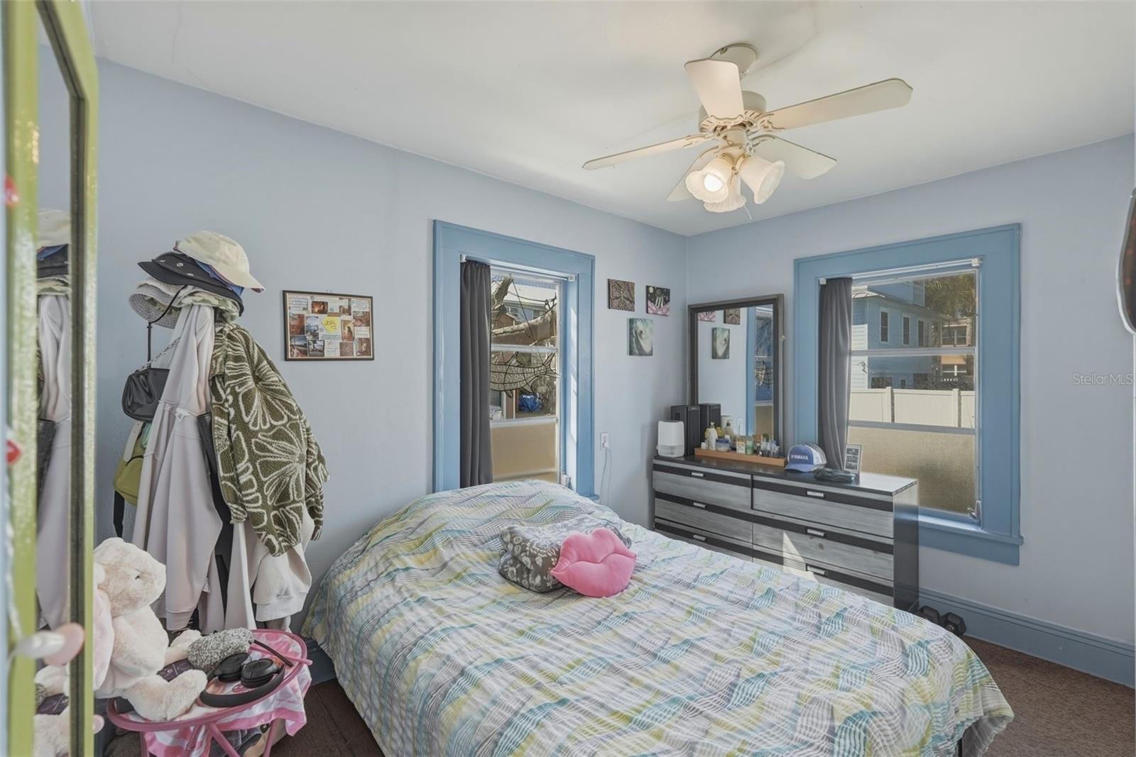 PHILLIPS DIV REV MAP - Land