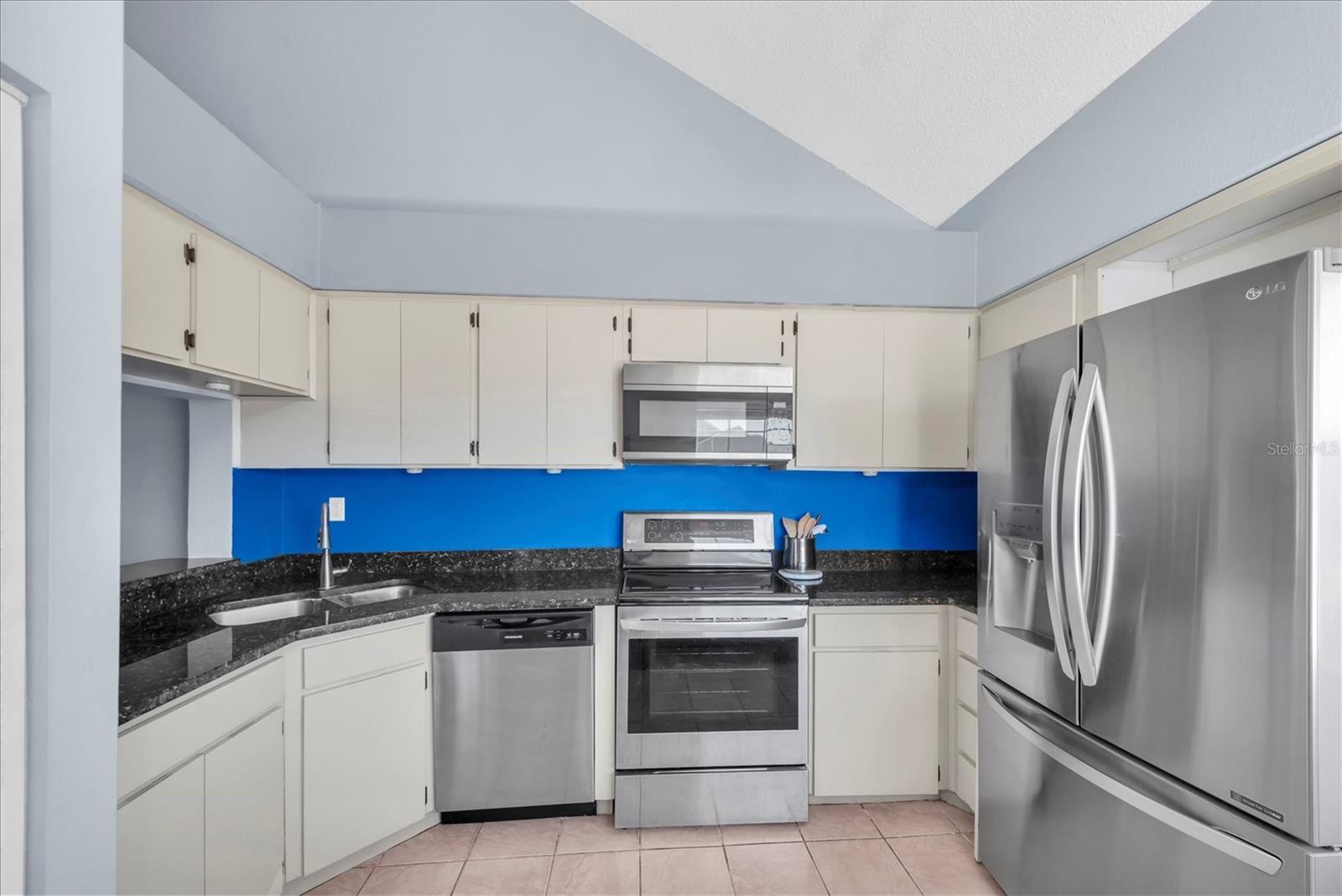 STONES THROW CONDO - Residential