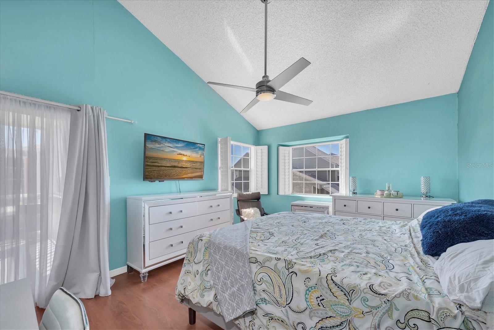 STONES THROW CONDO - Residential