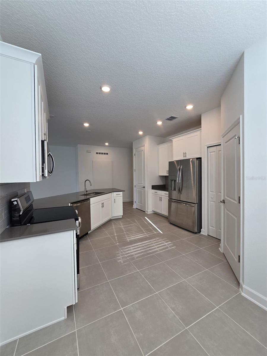 TOHOQUA PH 7 - Residential Lease