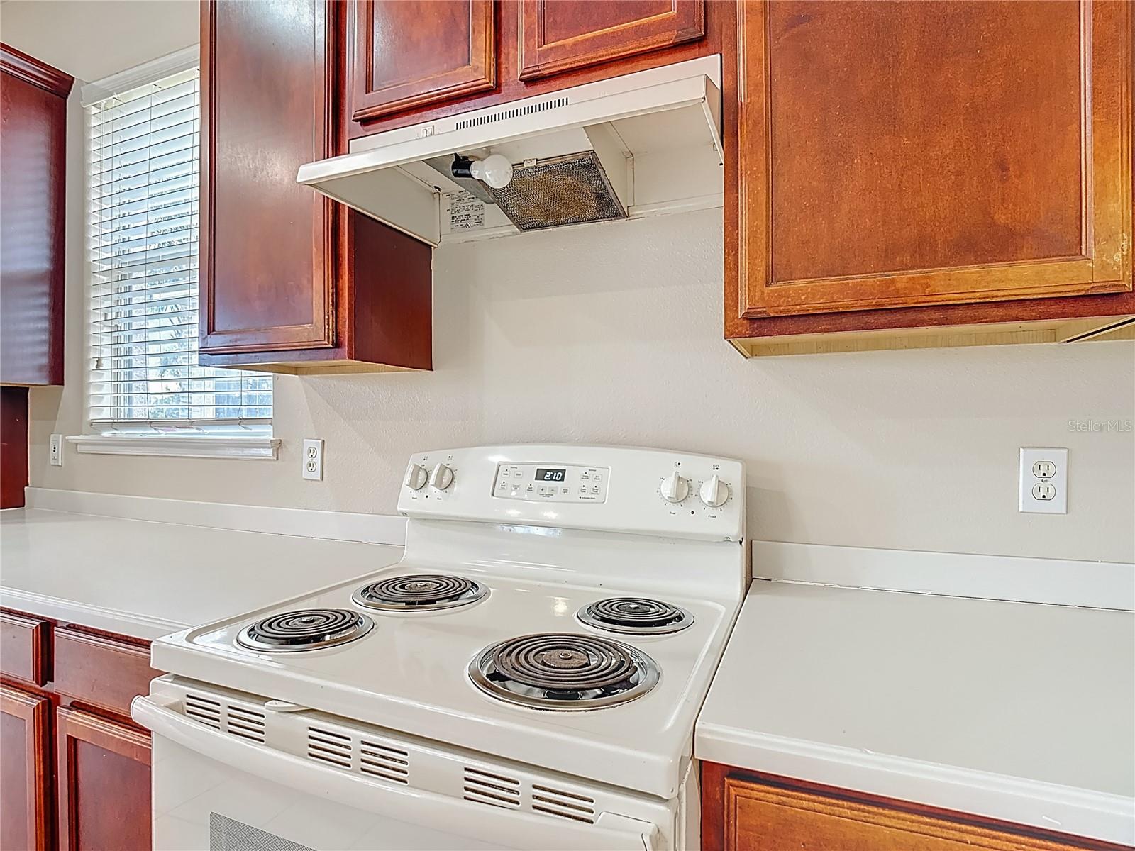 EAGLES NEST AT THE OAKS - Residential