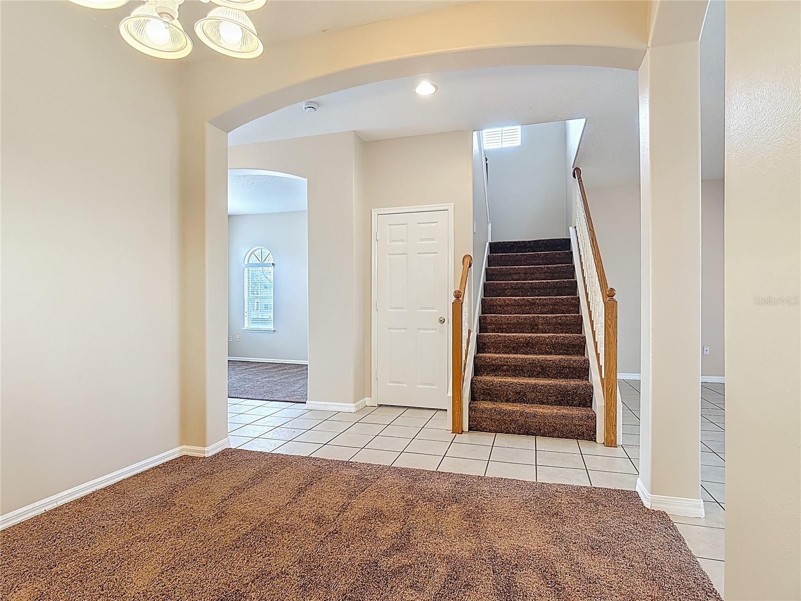 EAGLES NEST AT THE OAKS - Residential