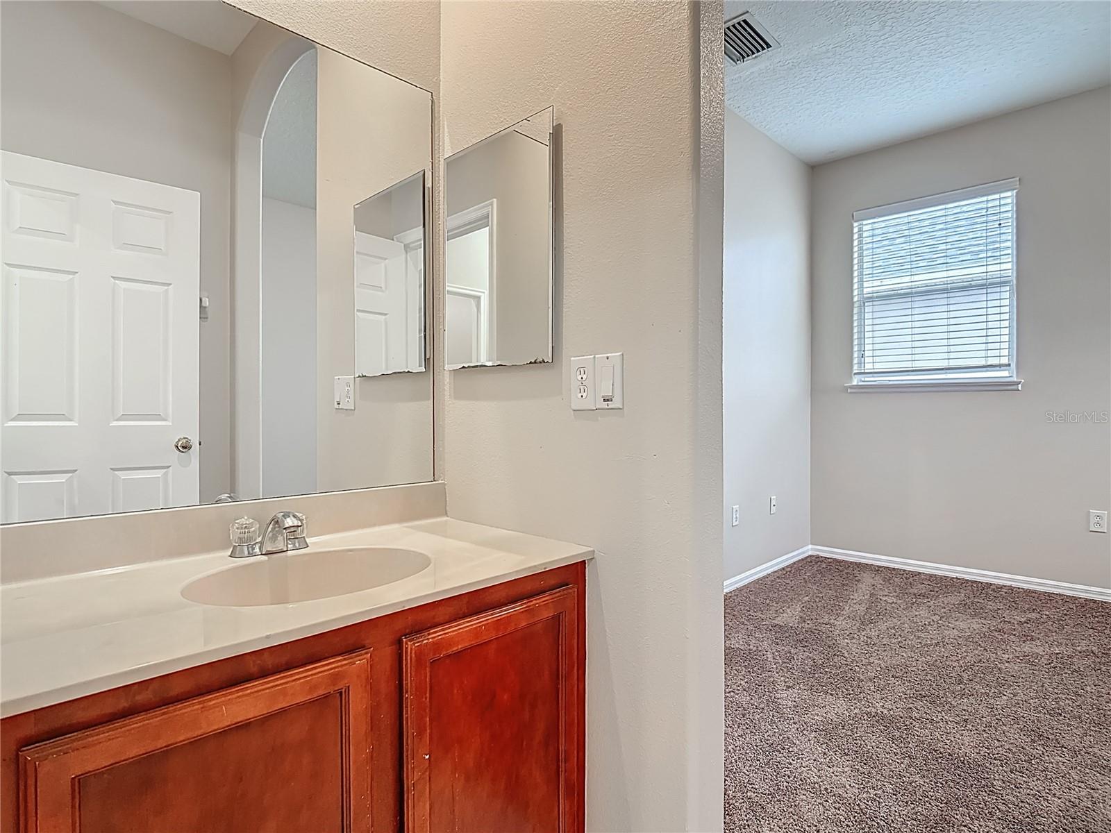 EAGLES NEST AT THE OAKS - Residential