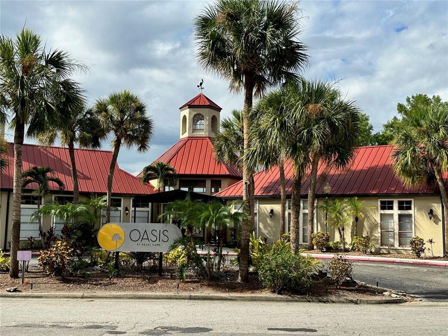 Amazing opportunity for First Time Home Buyers! Come and see this nice open floor condo with laminated floors throughout. Located in the sought-after, quiet and gated community of Oasis At Pearl, with plenty amenities; clubhouse, fitness center, community pool, tennis court, picnic area and much more!
Close to all shopping centers, restaurants, theme parks, universities and Downtown Orlando!