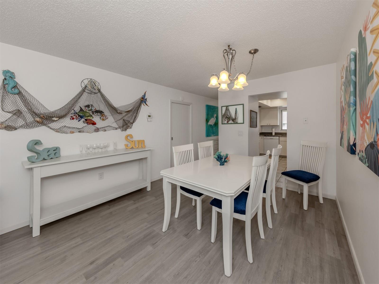 PARKDALE EAST - Residential