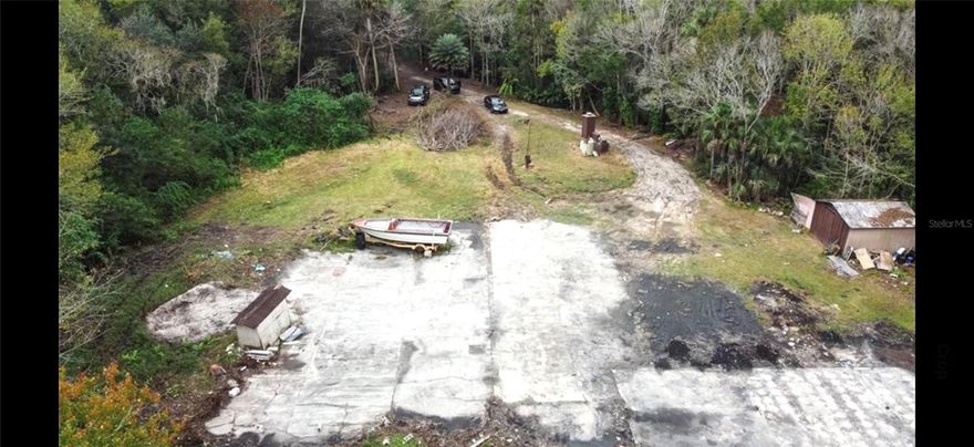 opportunity to own vacant land in the desirable city of Oviedo? Look no further! This lot is located in the B Hammock Subdivision offering both country living and city life just minutes away! The property has been partially cleared and best of all NO HOA! Conveniently located minutes from grocery stores, restaurants, Downtown Oviedo, SR 417 & more. Buyer, or buyer's agent are responsible for verifying all information.